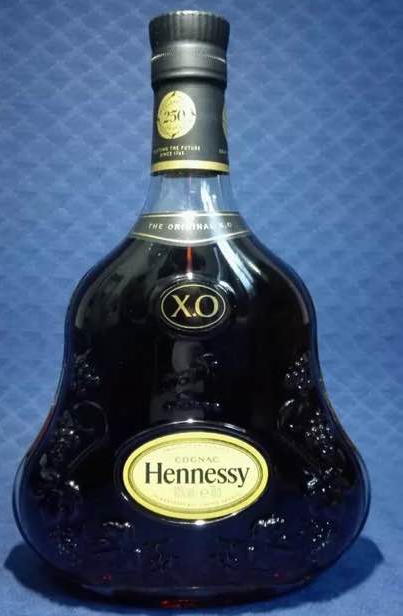 禅城轩尼诗洋酒回收多少钱一瓶